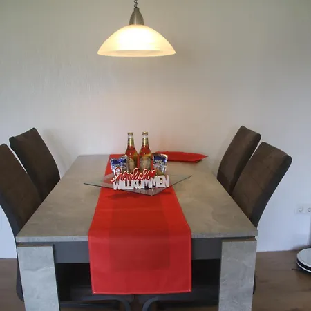 아파트 95 Qm Kuehle 2 Sz Wohnung Mit Bbq Garten *