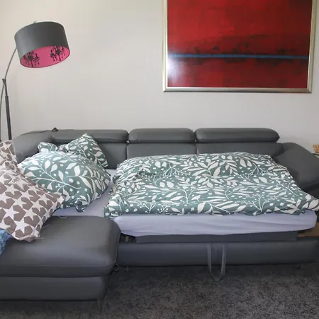 95 Qm Kuehle 2 Sz Wohnung Mit Bbq Garten